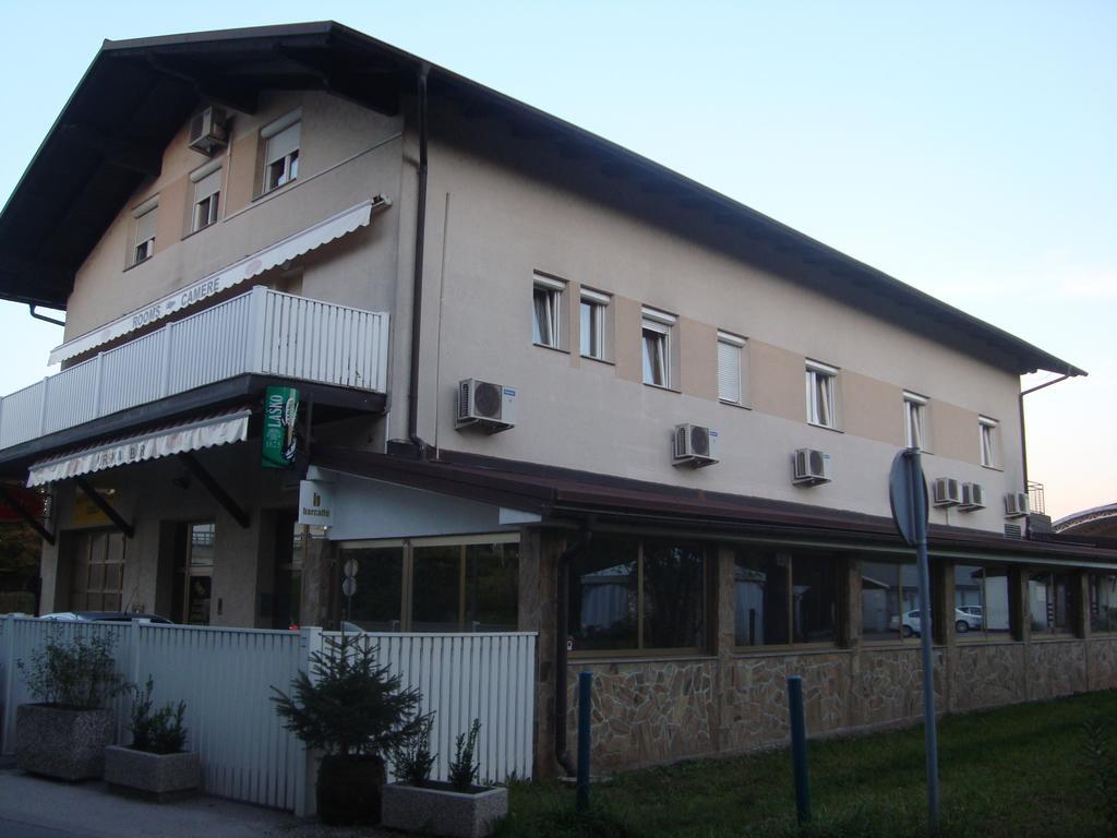 Guesthouse Koprivec Liubliana Exterior foto